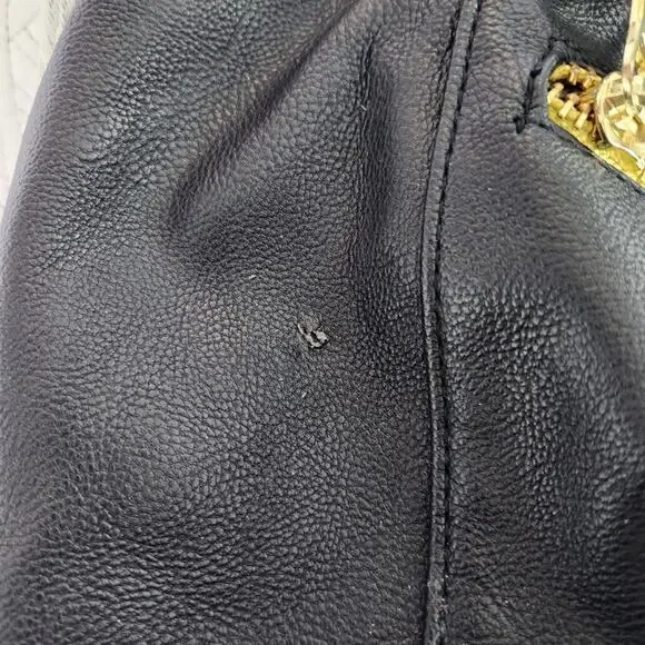 Steve Madden Medium Sized Black Purse Yellow Trim Zipper Details - Picture 11 of 11